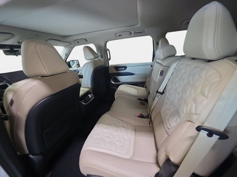 New 2026 Nissan Armada Platinum Reserve AWD/4WD image 14