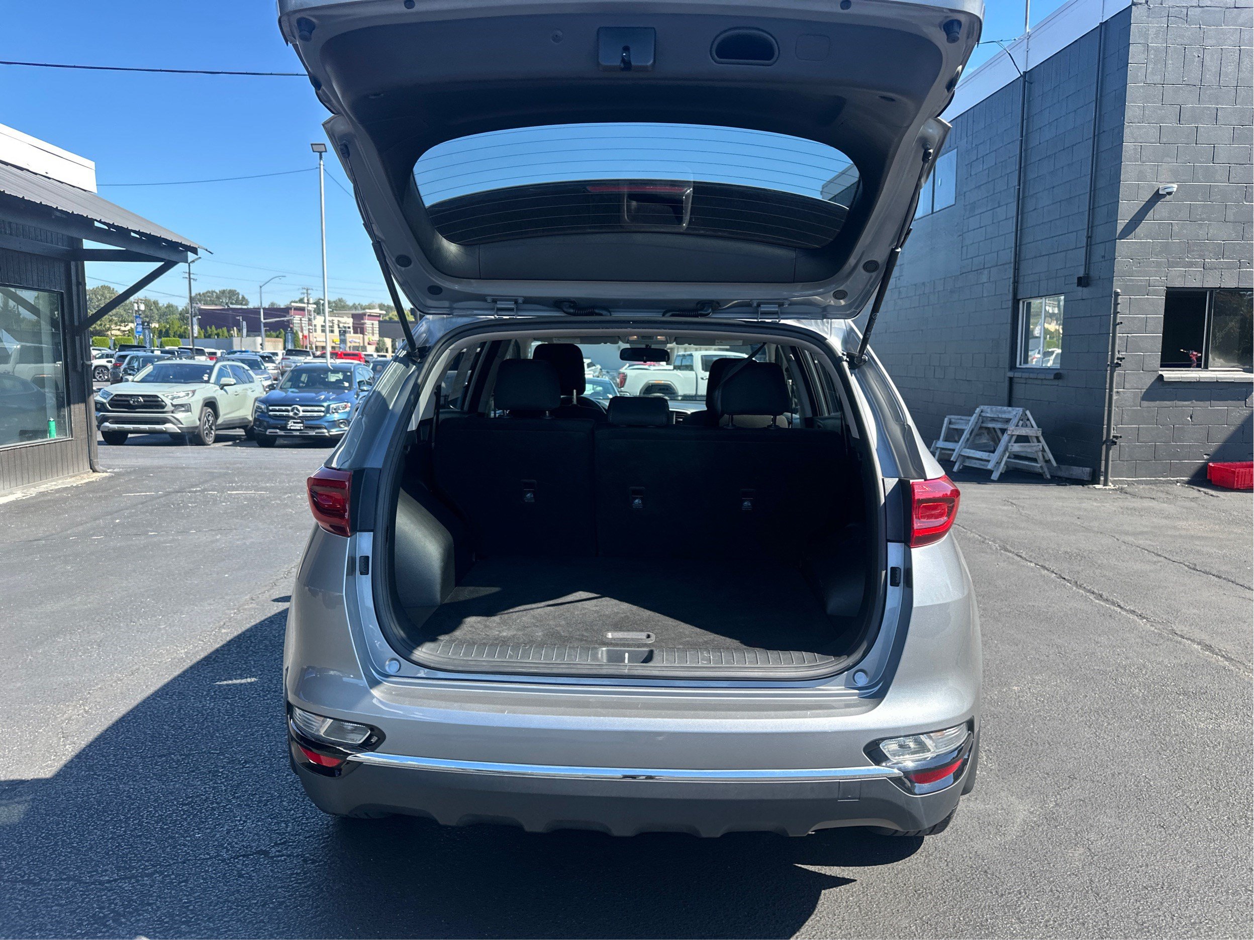 Used 2021 Kia Sportage LX AWD/4WD image 11