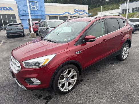 Used 2019 Ford Escape Titanium AWD/4WD image 19