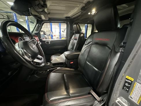Used 2020 Jeep Wrangler Unlimited Rubicon AWD/4WD image 17