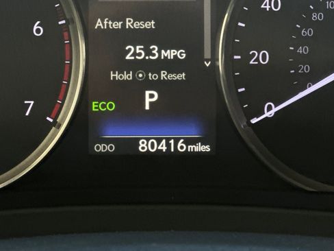 Used 2019 Lexus IS 300 RWD image 23