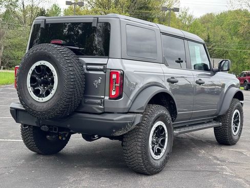 Used 2024 Ford Bronco Badlands w/ Sasquatch Package AWD/4WD image 6