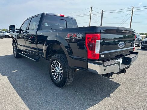 Used 2017 Ford F250 Lariat w/ Lariat Value Package AWD/4WD image 7