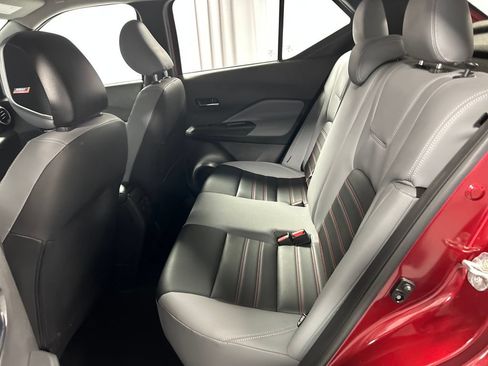 Used 2023 Nissan Kicks SR w/ SR Premium Package FWD image 21