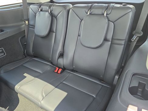 New 2025 Lincoln Aviator 2WD w/ Equipment Group 101A image 12