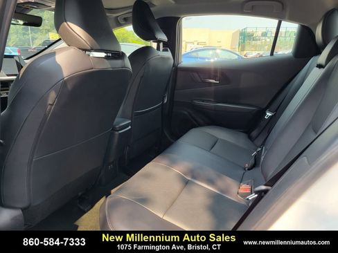 Used 2024 Toyota Prius XLE image 16