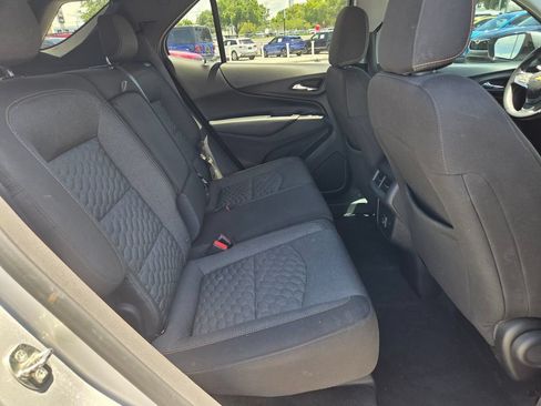 Used 2019 Chevrolet Equinox LT FWD image 14