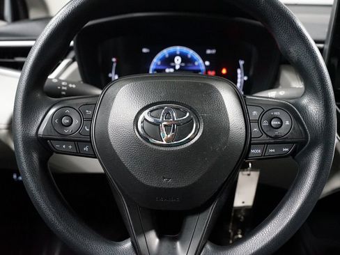 Certified 2026 Toyota Corolla Cross L FWD image 12