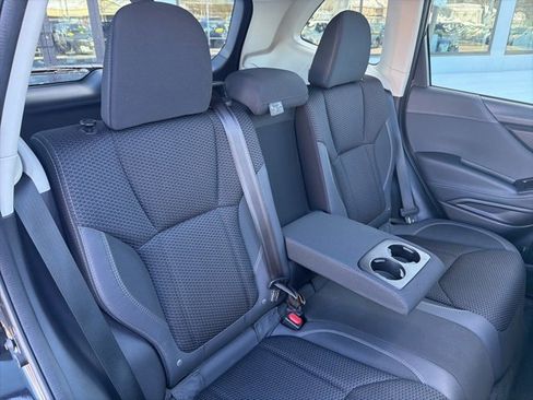 Used 2023 Subaru Forester Premium image 27