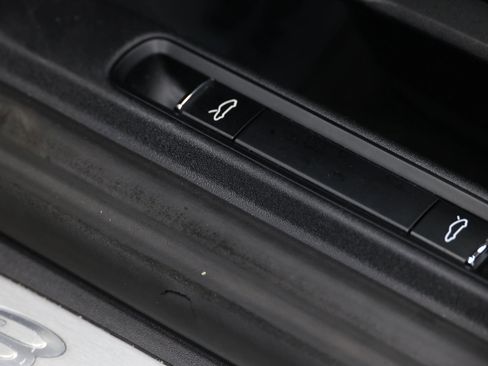 Used 2017 Porsche 718 Boxster S image 14