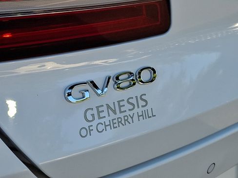 Certified 2023 Genesis GV80 2.5T w/ Cargo Package AWD/4WD image 29