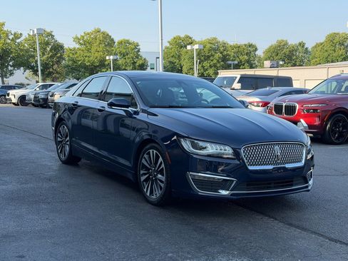 Used 2018 Lincoln MKZ Reserve w/ Climate Package FWD image 7