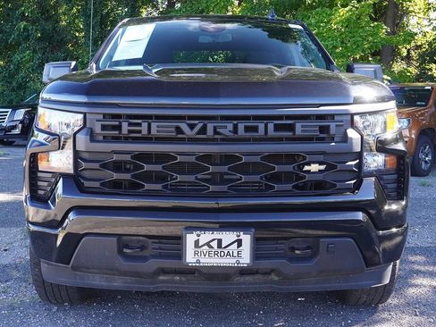 Used 2024 Chevrolet Silverado 1500 Custom AWD/4WD image 8