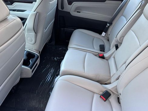 New 2026 Honda Odyssey Touring image 22