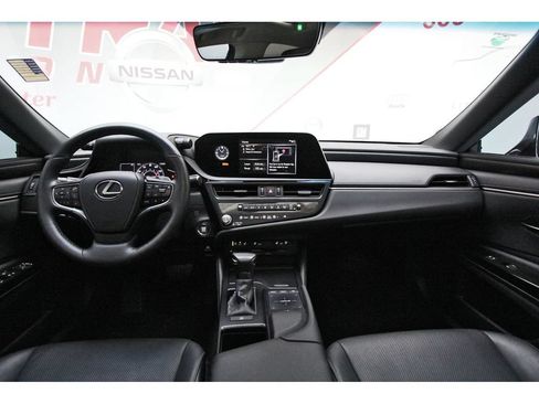 Used 2022 Lexus ES 350 w/ Premium Package FWD image 7