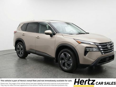 Used 2025 Nissan Rogue SV AWD/4WD image 1