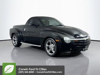 Used 2004 Chevrolet SSR w/ Preferred Equipment Group 360° Tour