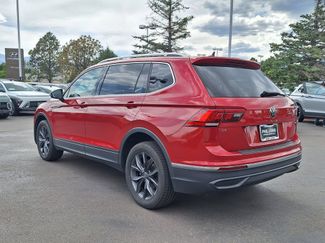 Used 2022 Volkswagen Tiguan SE AWD/4WD video 5
