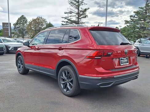 Used 2022 Volkswagen Tiguan SE AWD/4WD image 5