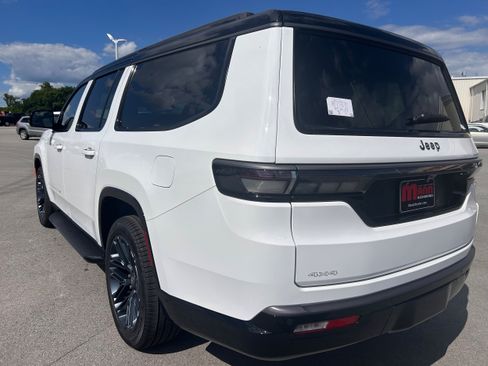 New 2026 Jeep Grand Wagoneer L 4WD image 5