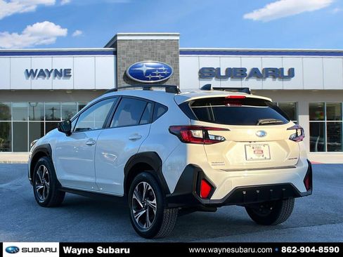 Certified 2024 Subaru Crosstrek 2.0i Premium image 3