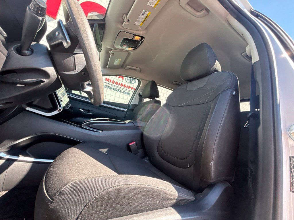 Used 2022 Hyundai Tucson Blue AWD/4WD image 12