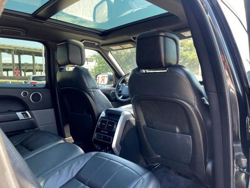 Used 2018 Land Rover Range Rover Sport HSE image 70