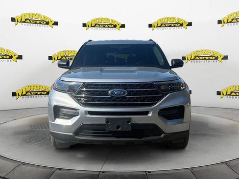 Used 2023 Ford Explorer XLT image 8