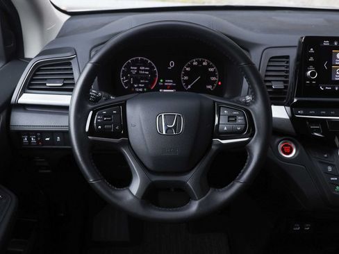 Used 2025 Honda Odyssey EX-L image 27