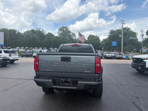 Used 2022 Chevrolet Colorado ZR2 AWD/4WD image 3