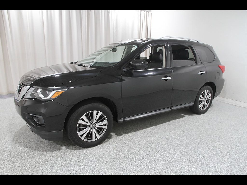 Used 2019 Nissan Pathfinder SL AWD/4WD image 3