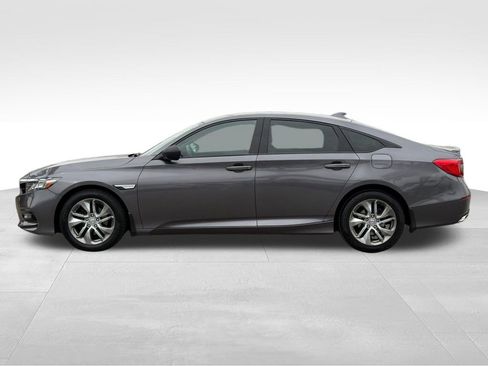 Used 2018 Honda Accord LX image 2