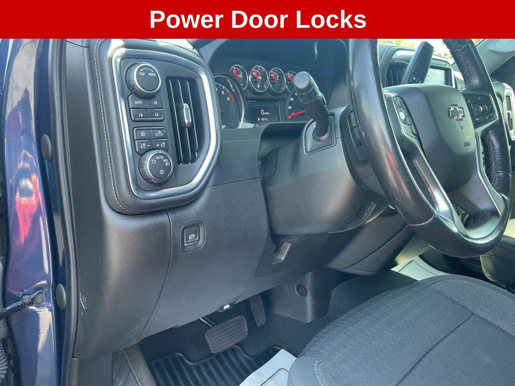 Used 2021 Chevrolet Silverado 1500 RST w/ Z71 Off-Road Package AWD/4WD image 29
