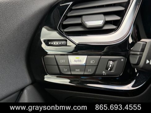 Used 2026 BMW Z4 M40i RWD image 28