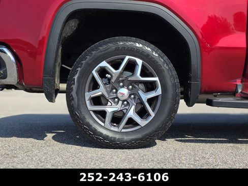 Used 2023 GMC Sierra 1500 SLT w/ SLT Premium Package AWD/4WD image 45