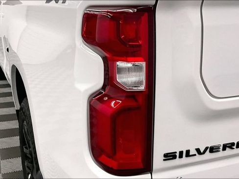 Used 2024 Chevrolet Silverado 1500 RST w/ Dark Appearance Package AWD/4WD image 34