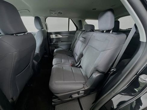 Used 2026 Ford Explorer Active AWD/4WD image 26