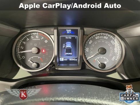 Used 2021 Toyota Tacoma TRD Off-Road image 16