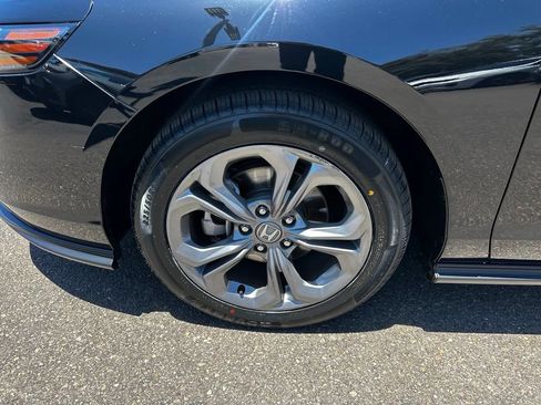Used 2024 Honda Accord EX image 10