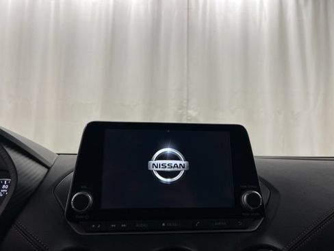 Used 2022 Nissan Sentra SR w/ SR Premium Package FWD image 13