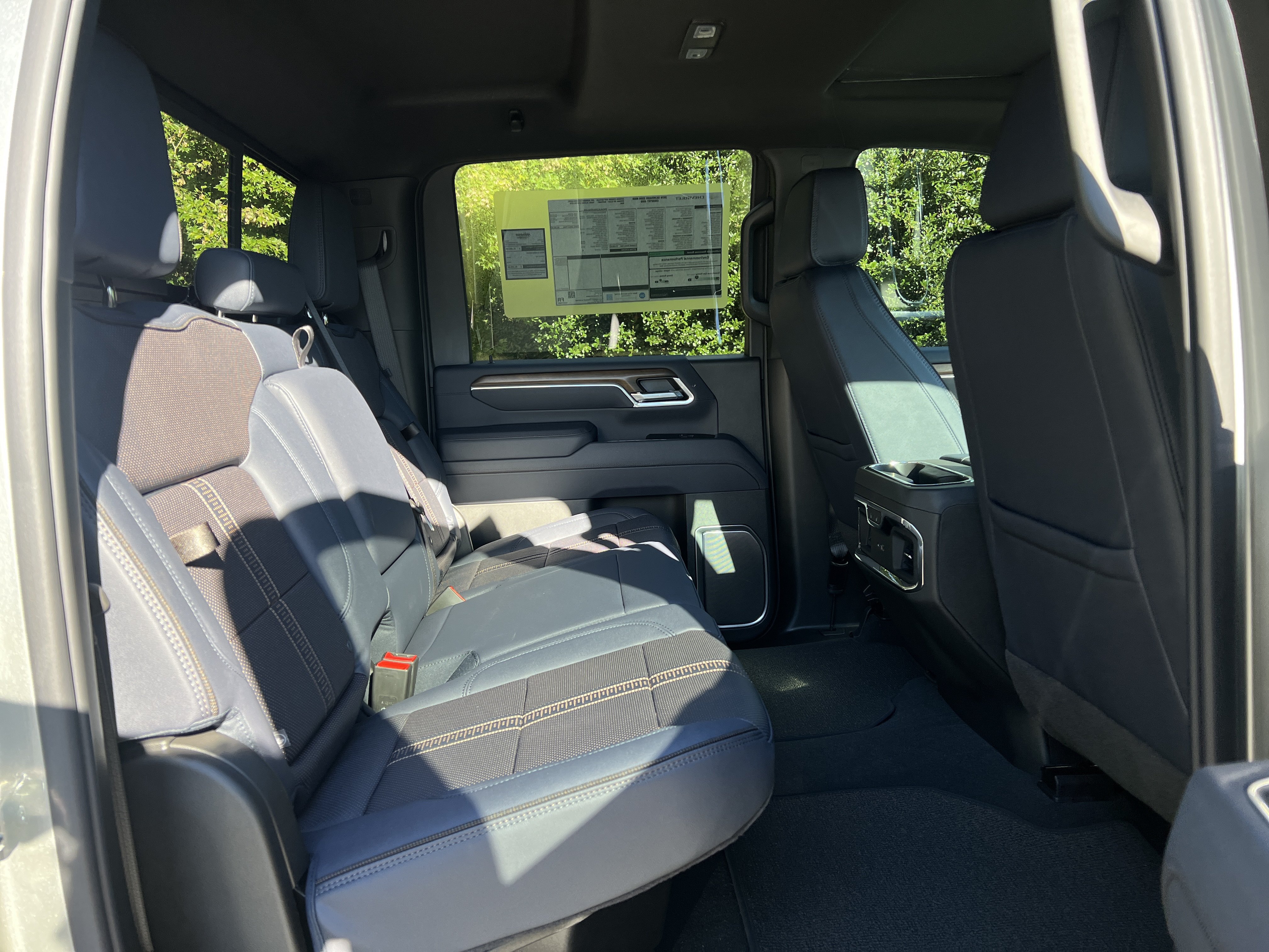 New 2026 Chevrolet Silverado 2500 High Country w/ High Country Premium Package AWD/4WD image 38