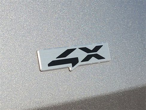 Used 2023 Kia Sportage LX image 12