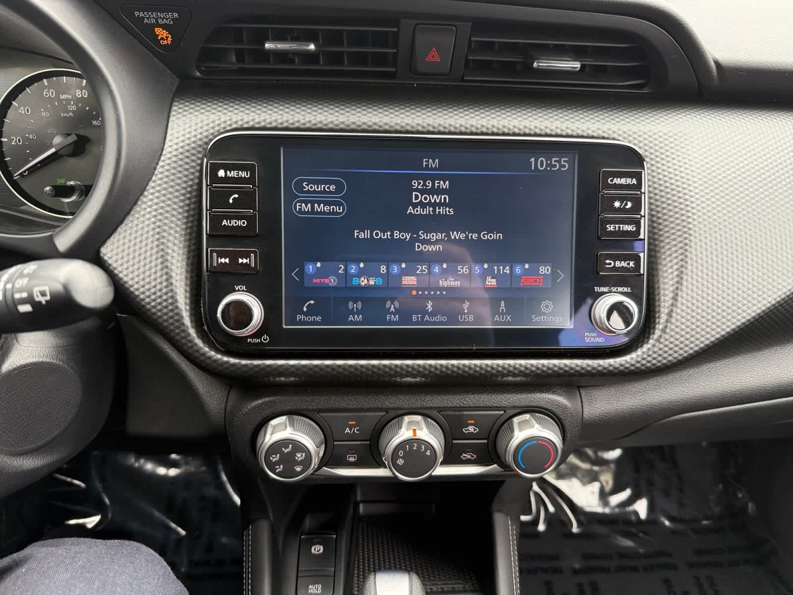 Used 2023 Nissan Kicks SV FWD image 15