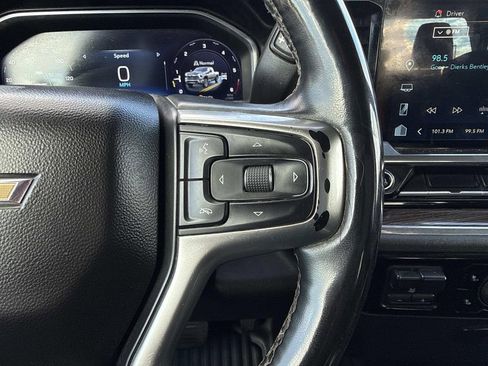 Used 2024 Chevrolet Silverado 2500 LT w/ Convenience Package image 15
