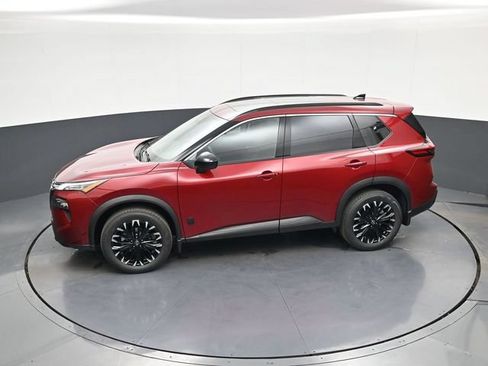 Used 2026 Nissan Rogue Dark Armor FWD image 30