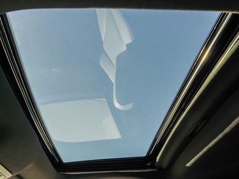 Certified 2025 Toyota Tacoma Limited image 23