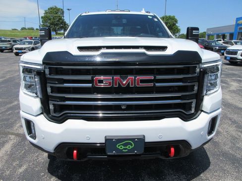Certified 2022 GMC Sierra 2500 AT4 w/ AT4 Preferred Package AWD/4WD image 8
