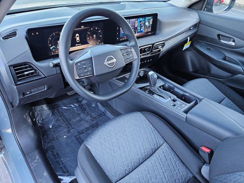 New 2026 Nissan Sentra SV w/ Floor Mat Package FWD image 2