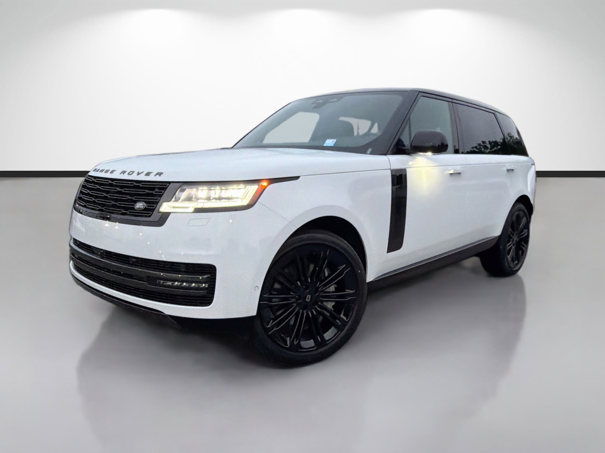 New 2027 Land Rover Range Rover Long Wheelbase SE AWD/4WD image 1
