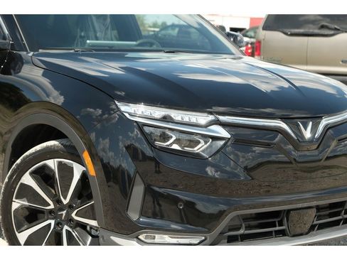 Used 2023 VinFast VF 8 Plus AWD/4WD image 5